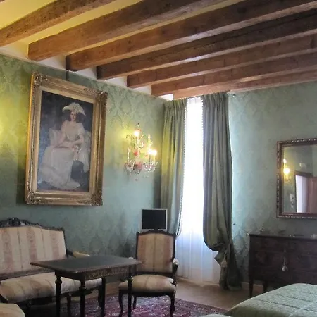 Ca' Del Borgo البندقية-ليدو