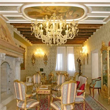 Ca' Del Borgo فيلة البندقية-ليدو