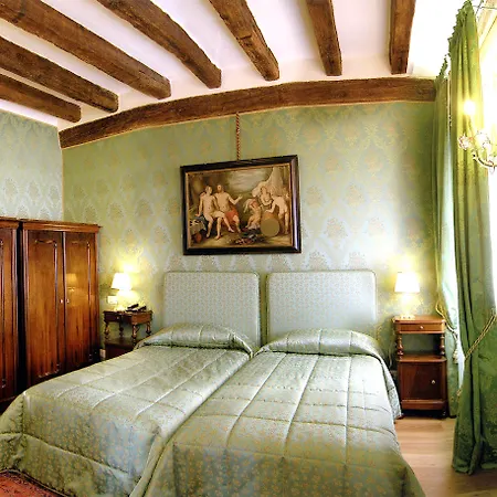 فيلة Ca' Del Borgo *